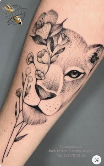 Tatuagens de leão  animal que pertence à família de felinos 1